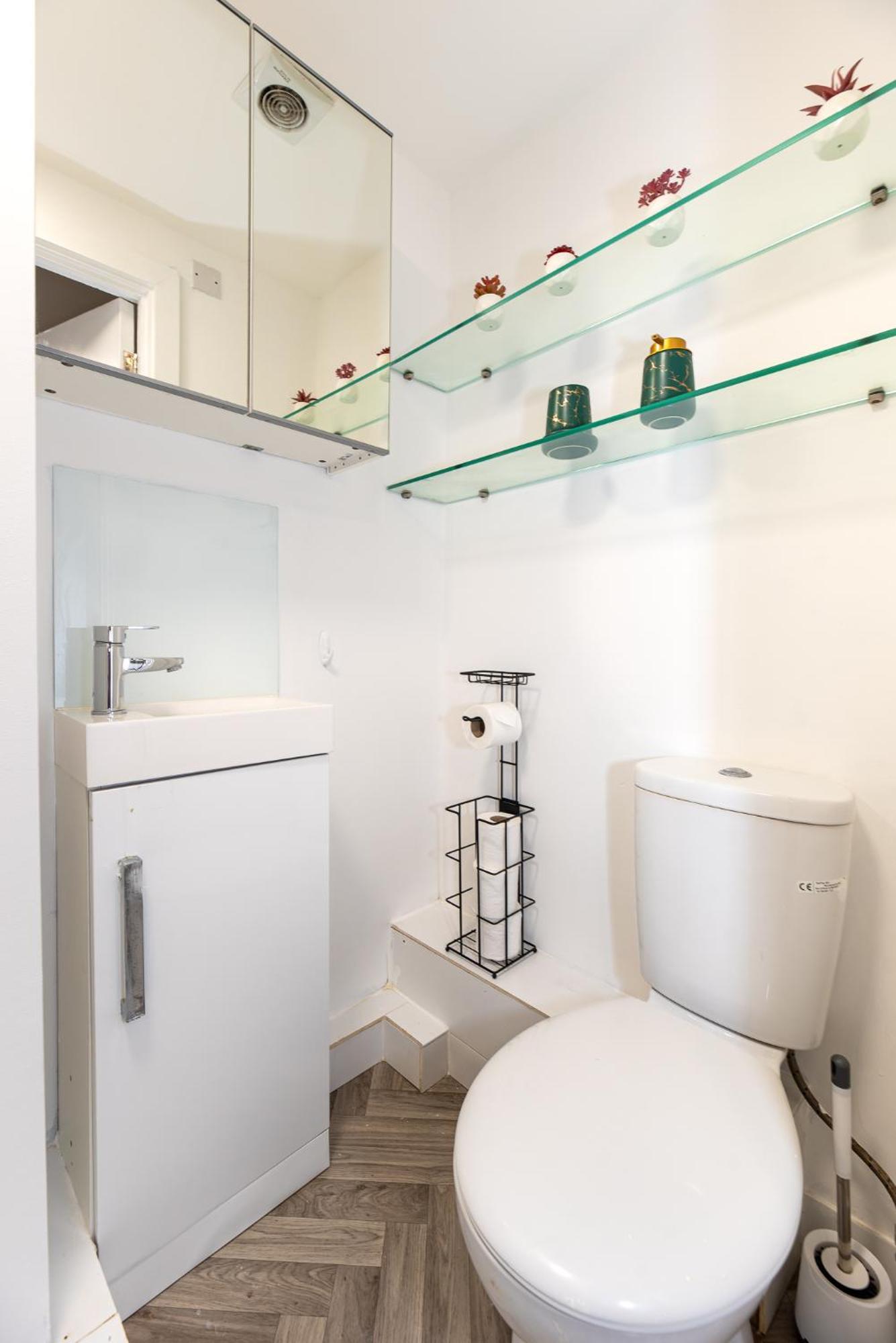 Small And Trendy Studio 3B Londen Buitenkant foto