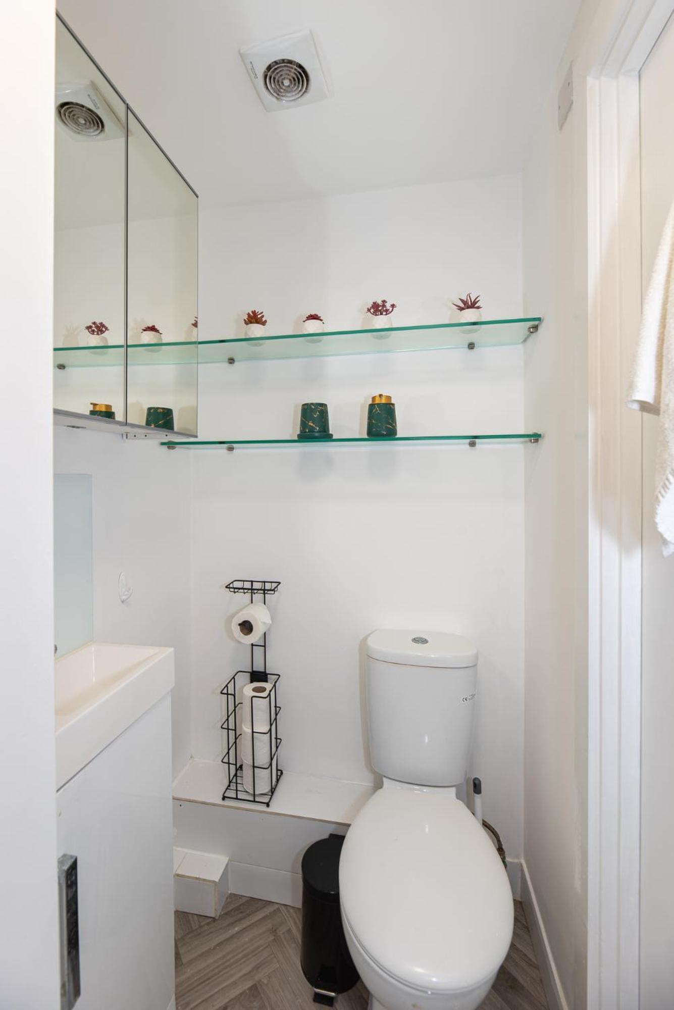 Small And Trendy Studio 3B Londen Buitenkant foto